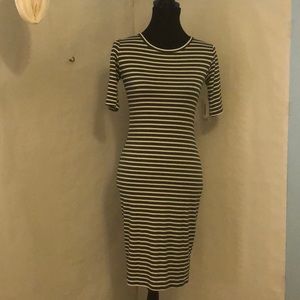LulaRoe Julia Ribbed T’Shirt Dress